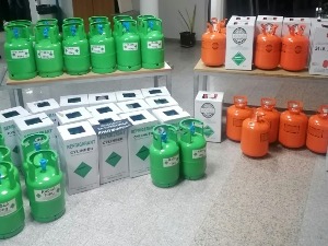 60 боца фреона у пртљажнику аутобуса