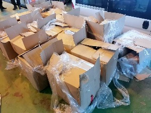 220 килограма марихуане у товару боја