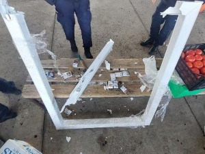 Прозорски оквир параван за кријумчарење