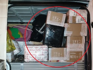 Скупа вина у половном намештају