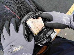 Спречено кријумчарење 70.000 евра на Батровцима