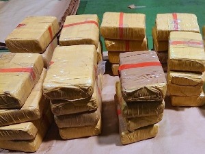 Преко 30 килограма хероина на Градини