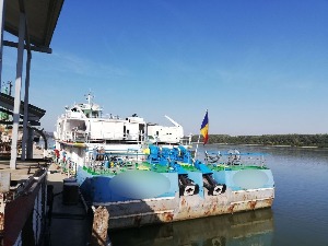 Спречено кријумчарење преко четири тоне нафте