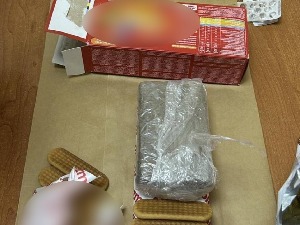Хероин у кутијама кекса?