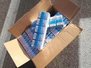 30.000 паклица „честерфилда“ у камионском букеру