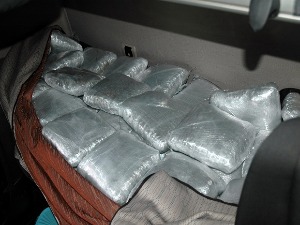 У камионској кабини 200 пакета марихуане