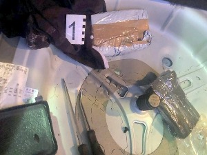 Скенером детектован кокаин