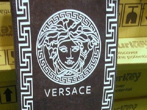 Сумњиви намештај задржан на Градини