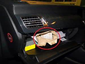 Заплењено око 40.000 евра и различити наркотици