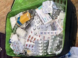 Заплењен кофер психоактивних лекова