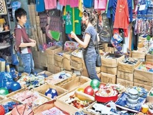 Политика: Трећина увезене робе из Кине без декларације