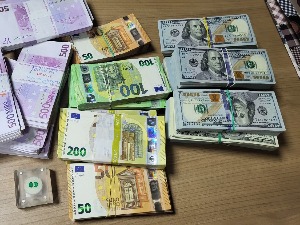 Рекордна заплена девиза на прелазу Прешево