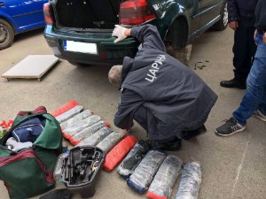 Преко седам килограма марихуане у бранику