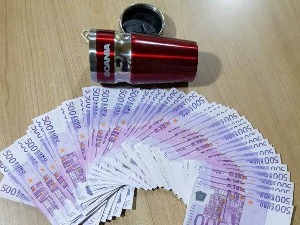 Непријављени еври чак и у термосу