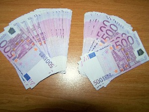 Путници остају без новца, јер упорно не пријављују износе веће од 10.000 евра