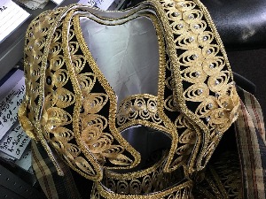 Заплењенe народнe ношњe на Мердару и гардероба на Депцу