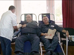 Добровољно давање крви на Дан царинске службе
