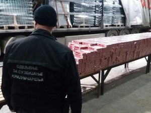400.000 цигарета заплењено на Српској Црњи