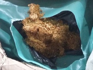 25 кг дувана међу сумњивом гардеробом, сузавцима и боксерима