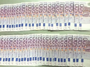 На граници са Мађарском задржане непријављене девизе