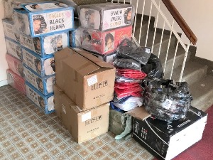 У Рашкој и на Хоргошу заплењена велика количина фарби за косу, алат и сумњива роба