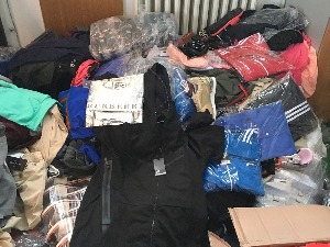 На Градини задржано 400кг сумњиве робе