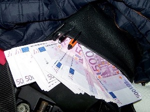 На Градини задржано преко 70.000 евра