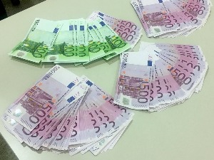 Преко 150.000 непријављених евра у ручном пртљагу