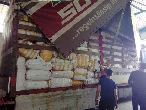 Више од тоне и по сумњиве гардеробе