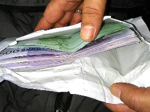 Откривено 30.000 непријављених евра