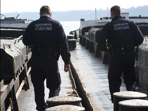 Српски телеграф: Пирати са Дунава из буџета отму 3,5 милионa евра робе годишње