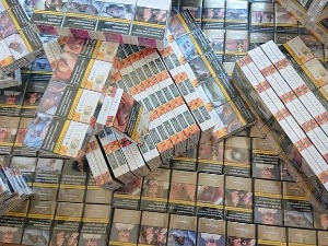 Пун комби кријумчарених цигарета