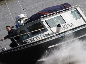 Блиц: Модерни пирати са Дунава шверцовали три тоне нафте