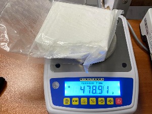 Заплењено скоро пола килограма кокаина на пункту Мердаре